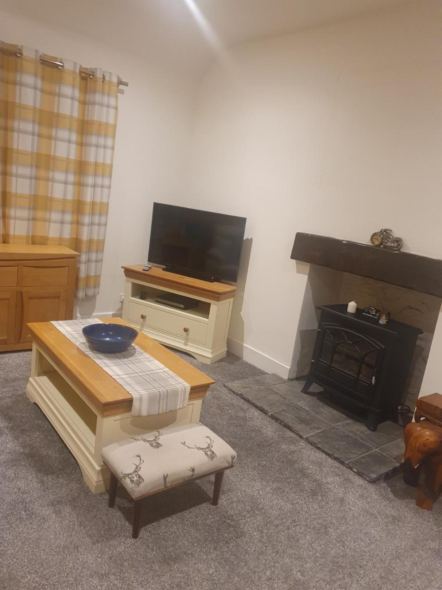 インヴァーゴードン Delny Muir House Bed & Breakfast エクステリア 写真